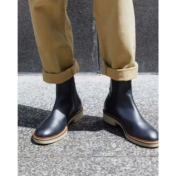 Everlane The Chelsea Boot Black Italian Leather Size 7