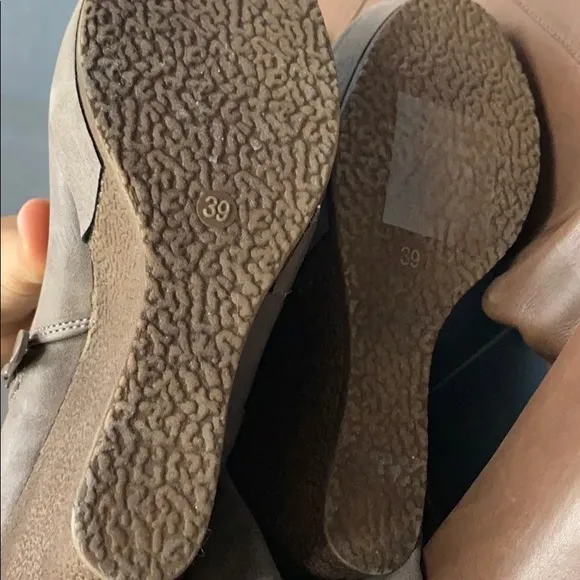 Faux Leather Wedge Boots Sz 39