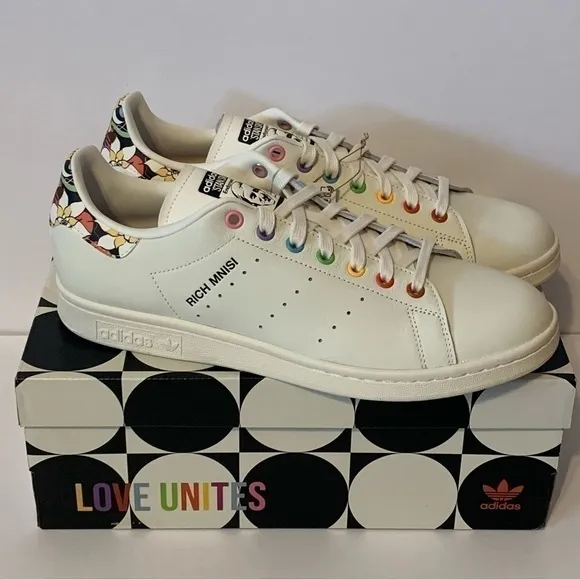 ❌FINAL PRICE❌NIB. ADIDAS Men’s Stan Smith Pride RM Shoes