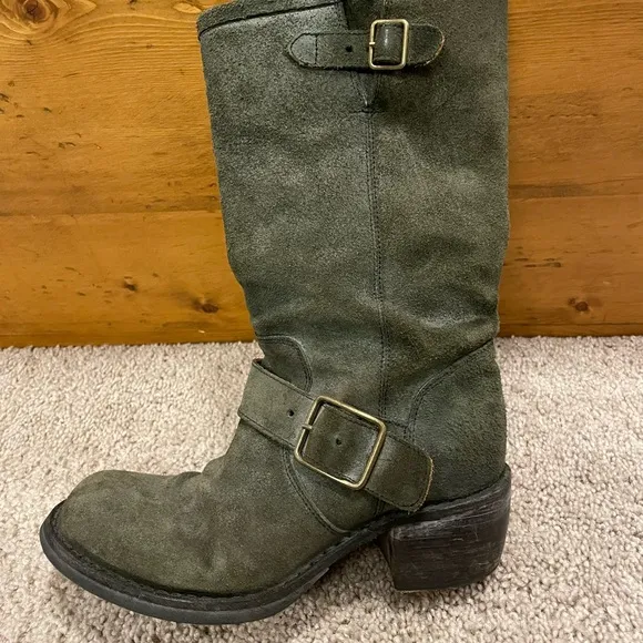 Fiorentini   Baker suede motorcycle style moto boots 38 8 olive green