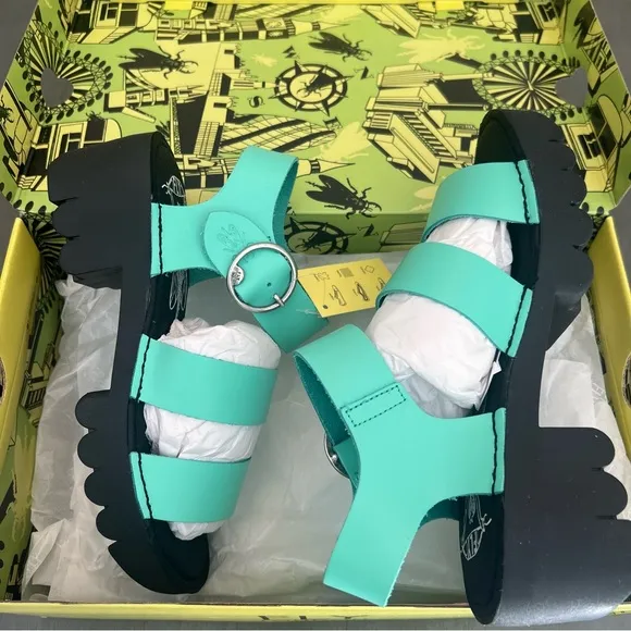 Fly London EGLY520FLY Brooklyn Spearmint Green Leather Heel Buckle Sandal 36 5.5
