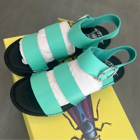 Fly London EGLY520FLY Brooklyn Spearmint Green Leather Heel Buckle Sandal 36 5.5