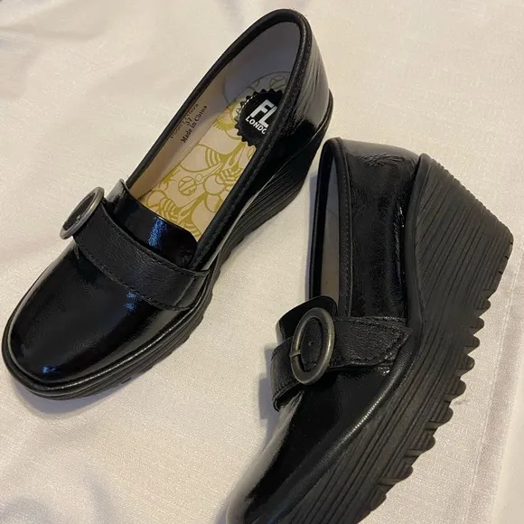 FLY London Women's Black Loafers