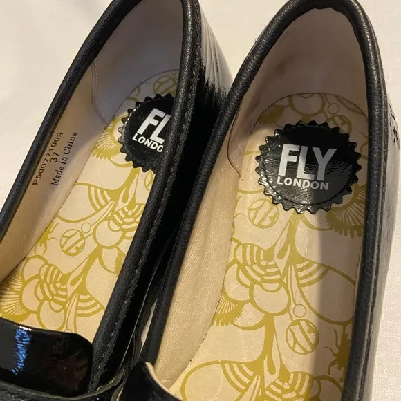 FLY London Women's Black Loafers