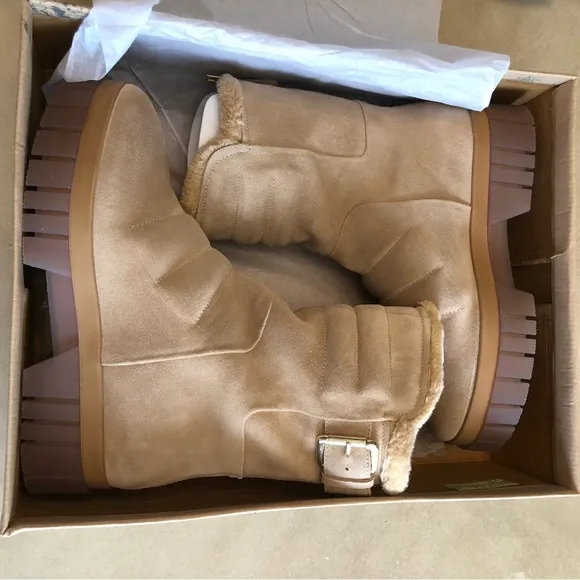 FREE PEOPLE Fable Faux-Fur-Lined Sand-Suede Boots Size 7.5