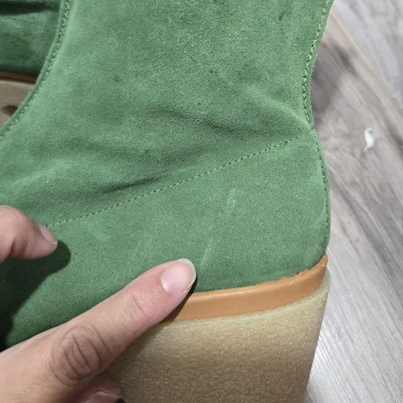 Free People Gigi Platform Suede Ankle Boots Emerald Green Size 41 Like New!