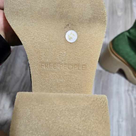 Free People Gigi Platform Suede Ankle Boots Emerald Green Size 41 Like New!
