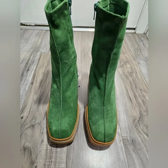 Free People Gigi Platform Suede Ankle Boots Emerald Green Size 41 Like New!