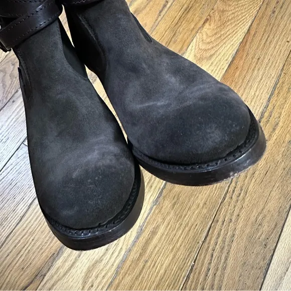 Frye Suede Jane Strappy Boot in Chocolate Size 7