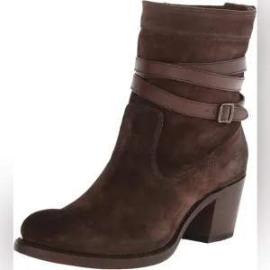 Frye Suede Jane Strappy Boot in Chocolate Size 7