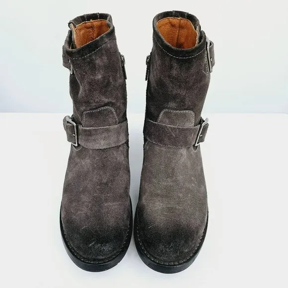Frye Vicky Engineer Moto Boots 6.5 B Charcoal Grey Suede Leather Side Zip Buckle