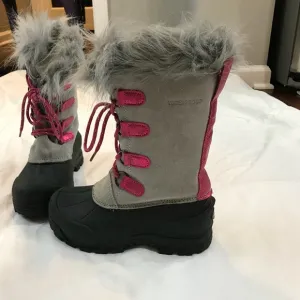 Gander Mountain suede faux fur boots - size 4
