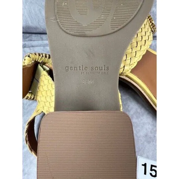 Gentle Souls by Kenneth Cole women's Madylyn Heeled Sandal Size 7