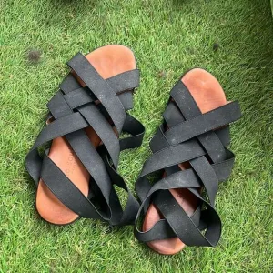 Gentle Souls - Black Sandals - Strappy - Most Comfortable Sandals I Own