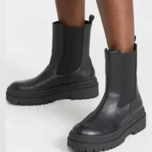 Good American Combat Boot Chelsea Black Womens 10