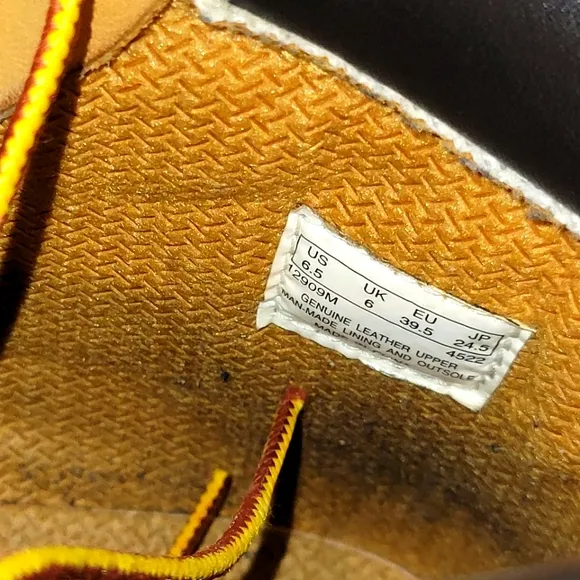 Grade school 6&quot; wheat boots size 6.5