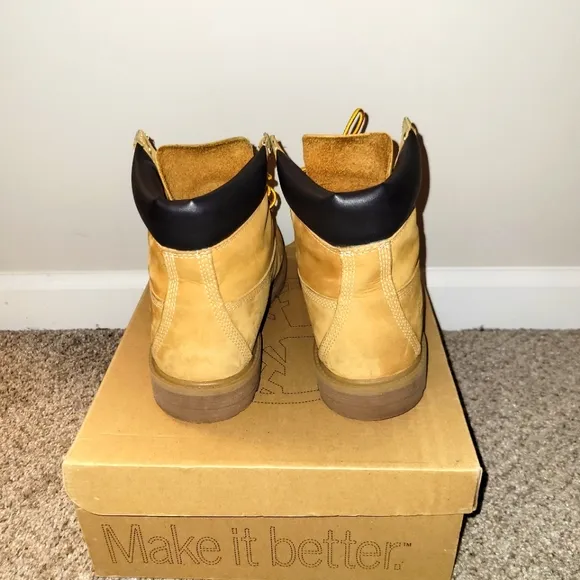 Grade school 6&quot; wheat boots size 6.5