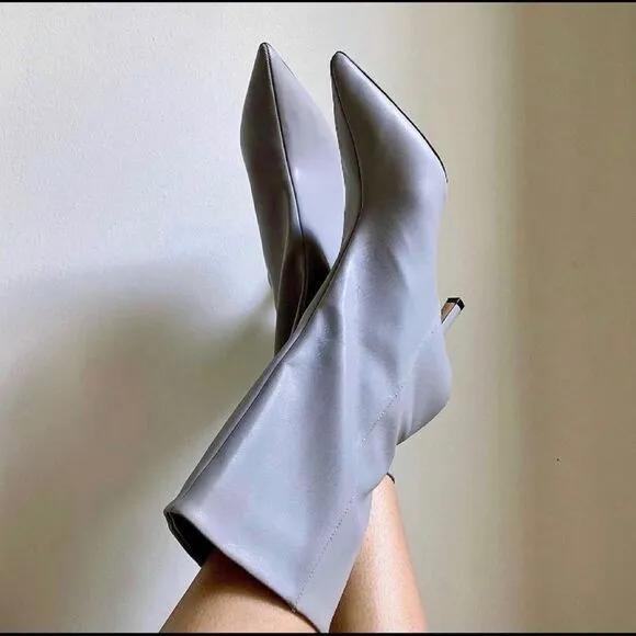 Grey Pointed Boots H&amp;M New