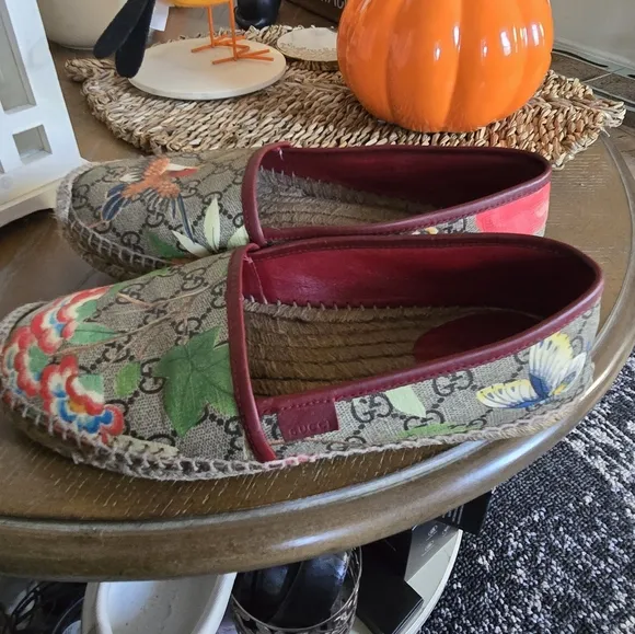 Gucci Canvas sandals