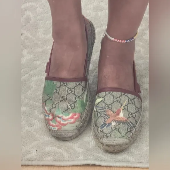Gucci Canvas sandals
