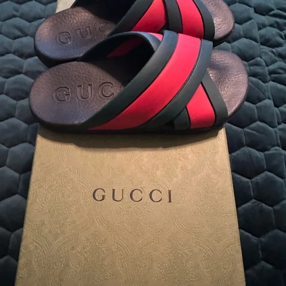 GUCCI Slide Sandals