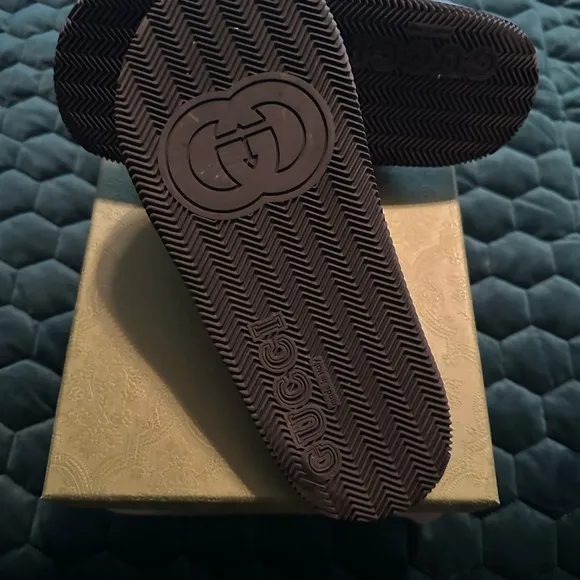 GUCCI Slide Sandals