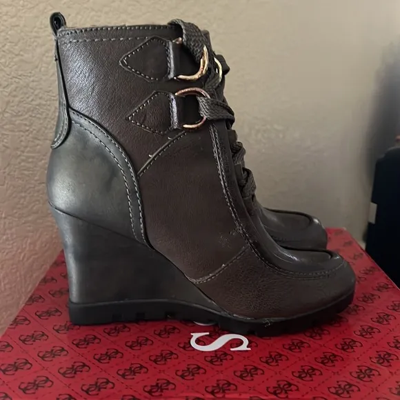 Guess Lanni Faux Fur  Wedges Boots.