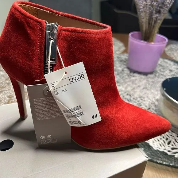 H&amp;M Red suede boots