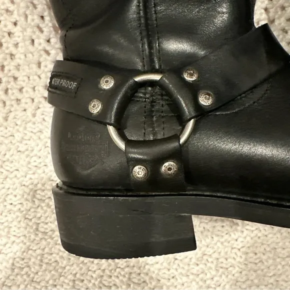 HARLEY DAVINSON WATERPROOF BOOTS MENS SIZE 10BLACK IT HAVE FRONT SCRATCHSEE P