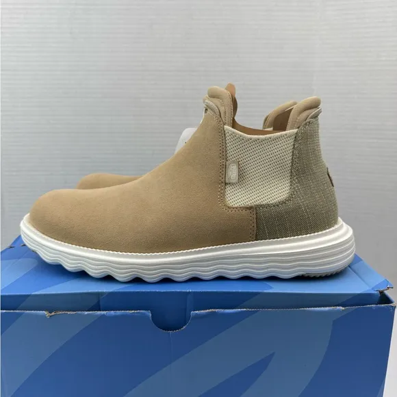 Hey Dude Branson Womens Tan Suede Chelsea Ankle Boots Booties Size 11 NEW NIB