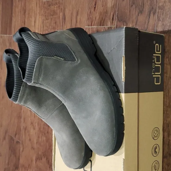 HEY DUDE SCOTT SUEDE BOOTS