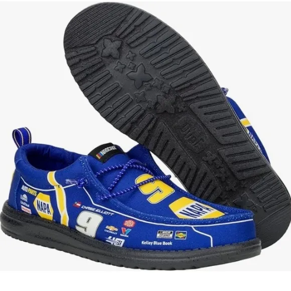 HEYDUDE Wally NASCAR   Chase Elliott
