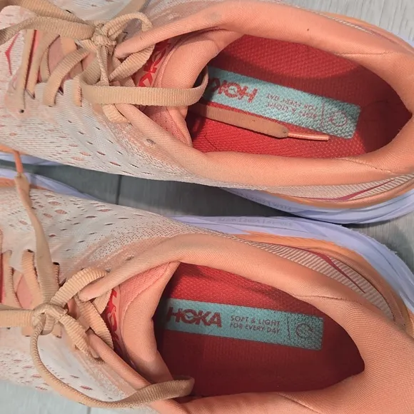 Hoka One One Women's Clifton 8  Running Shoes Athletic Sneakers Sz 10B