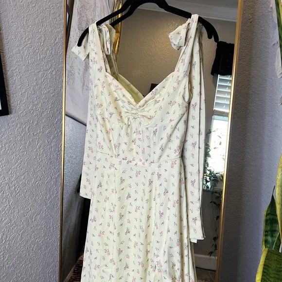 House of CB 'Alicia' Lemon Floral Print Midi Sundress NWOT