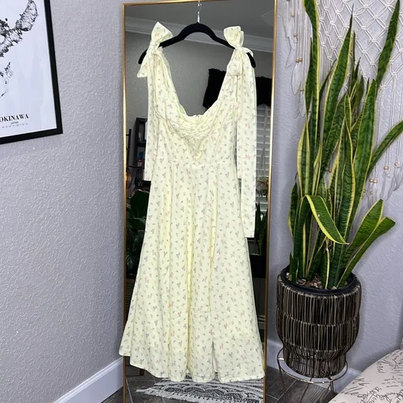 House of CB 'Alicia' Lemon Floral Print Midi Sundress NWOT