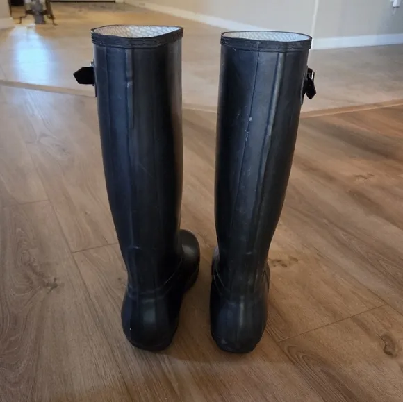 Hunter Men's Black Original Tall Rain Boots