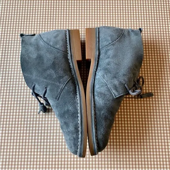 Hush Puppies Women's Cyra Catelyn Chukka Boot.Suede. Size 11 WIDE