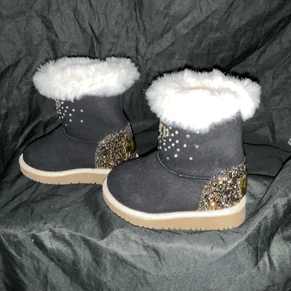 Infant boots