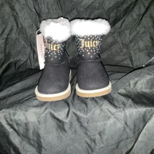Infant boots