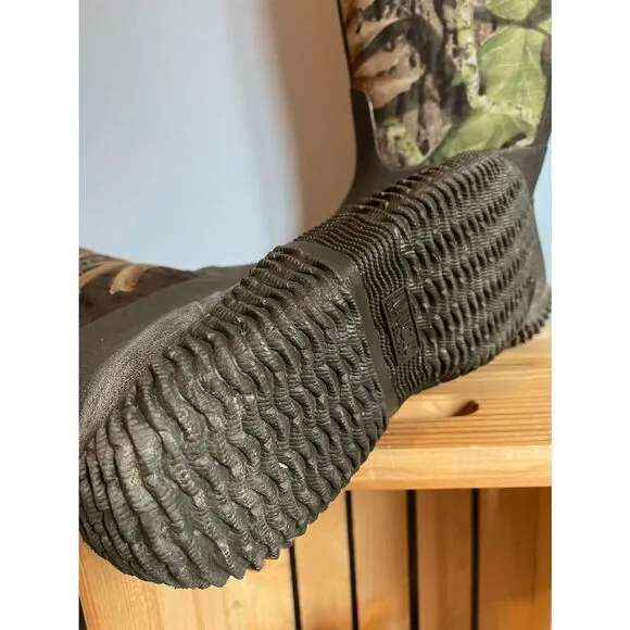 Insulated Camouflage Neoprene Boots M 8/8.5 W 9/9.5