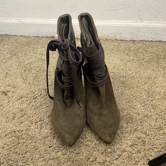 IRO KANSAS khaki suede boots