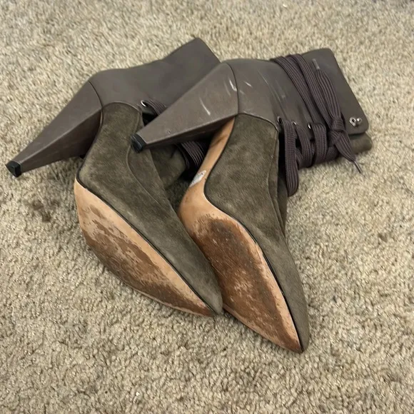 IRO KANSAS khaki suede boots