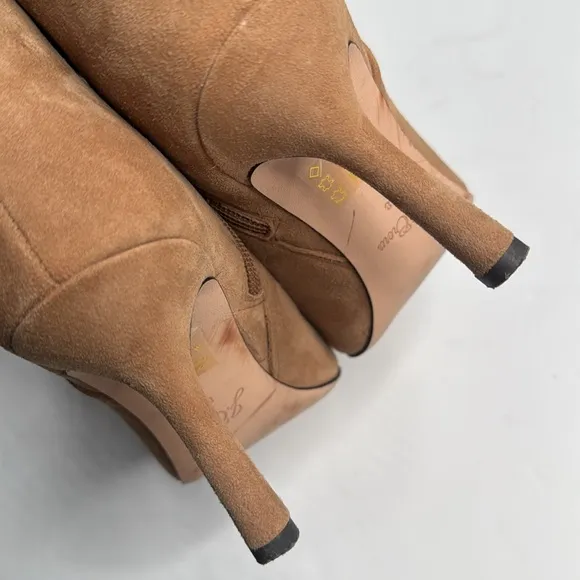 J. Crew Pointed Toe Suede Leather Classic Tan Ankle Boots Heels EUC S-221 Sz 8