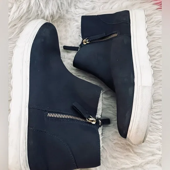J Slides Poppy Ankle Boots Navy Nubuck Waterproof Size 9