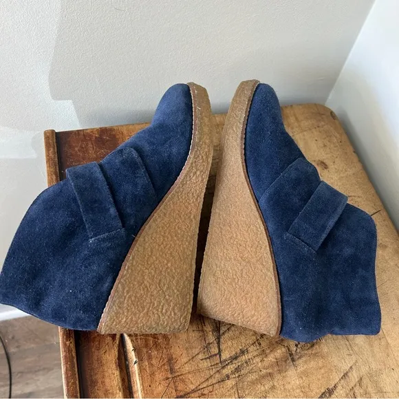 Jack Rogers Navy Suede Wedge Ankle Boots women’s sz 7