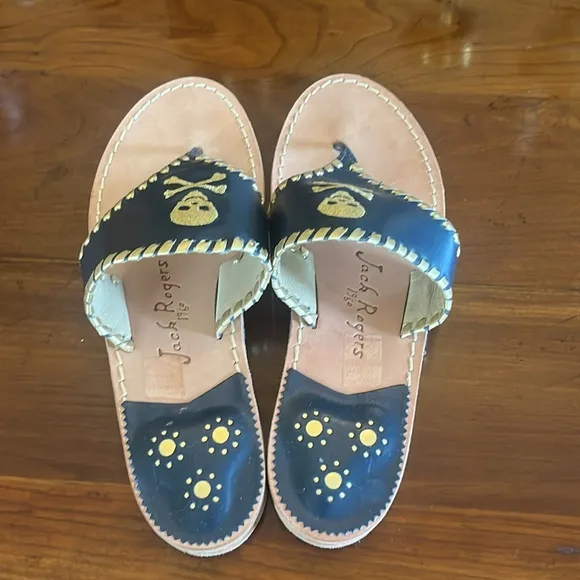jack rogers skull and cross bone sandals