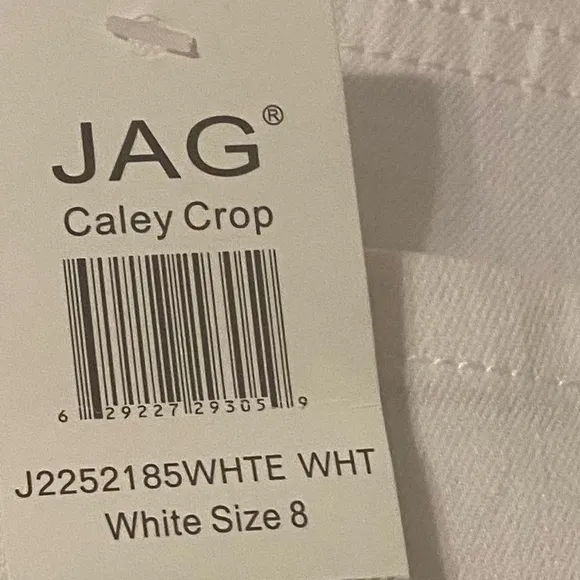 JAG Caley Crop Pull On Waist Stretch Slenderizing Look White Capri Jeans Size 8