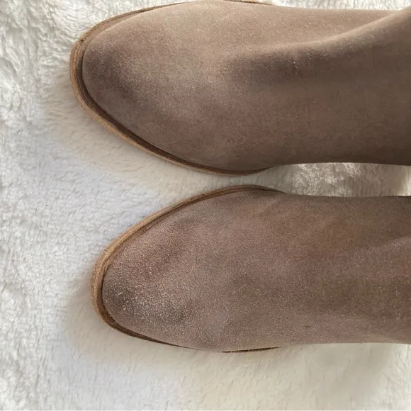 Jeffrey Campbell Kamet boots suede grayish taupe leather ankle booties size 9.5