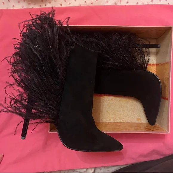 Jeffrey Campbell Ostrich feather leather suede Vain stiletto boots highheels 7.5