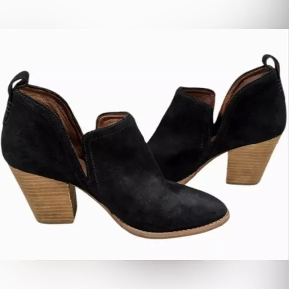 Jeffrey Campbell Rosalee Black Suede Ankle Boots Booties Stacked Block Heel 7.5